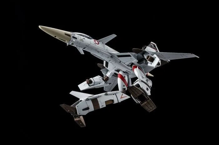 August 2020 Macross News