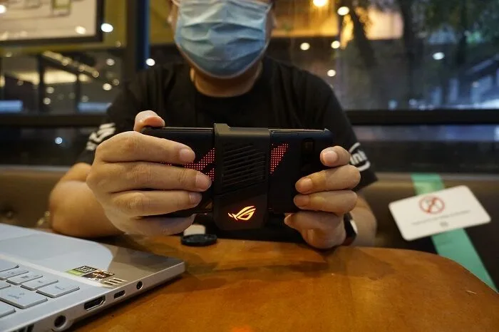 ROG Phone 3 Review