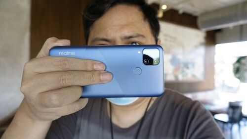 realme C15