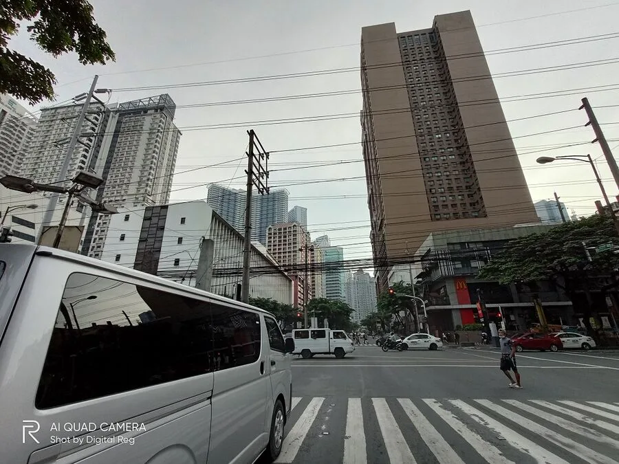 realme C15