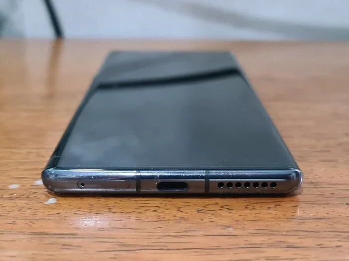 Huawei Mate 40 Pro Huawei Mate 40 Pro