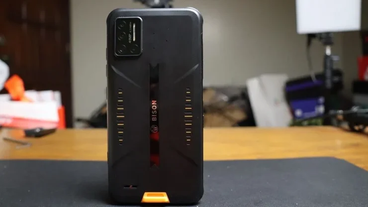 UMIDIGI Bison Review
