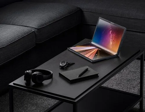 Zenbook 17 Fold OLED