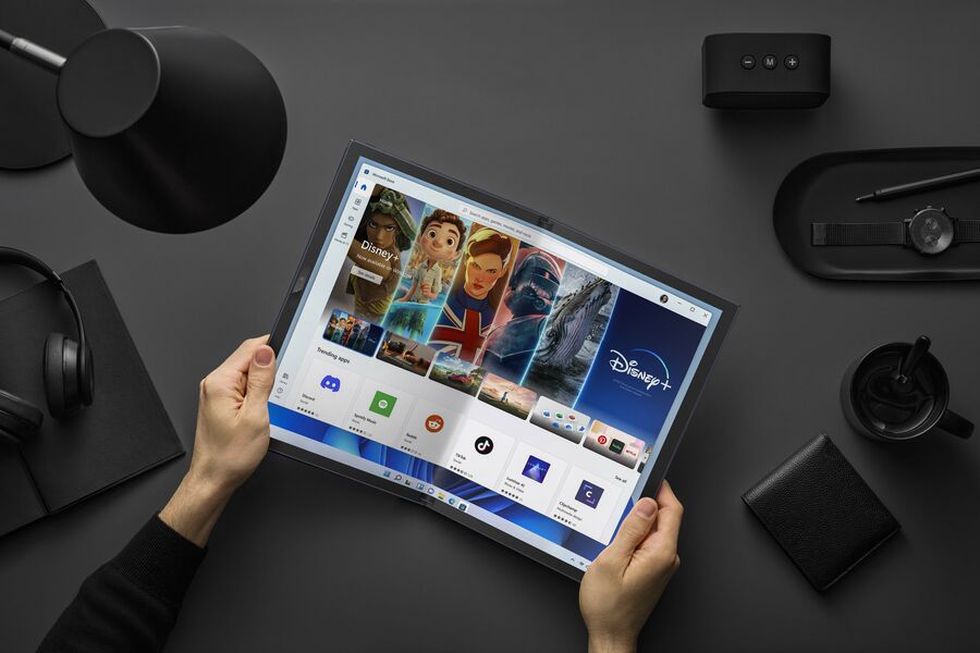 Zenbook 17 Fold Oled Ux9702 Scenario Photo Reader Mode 2