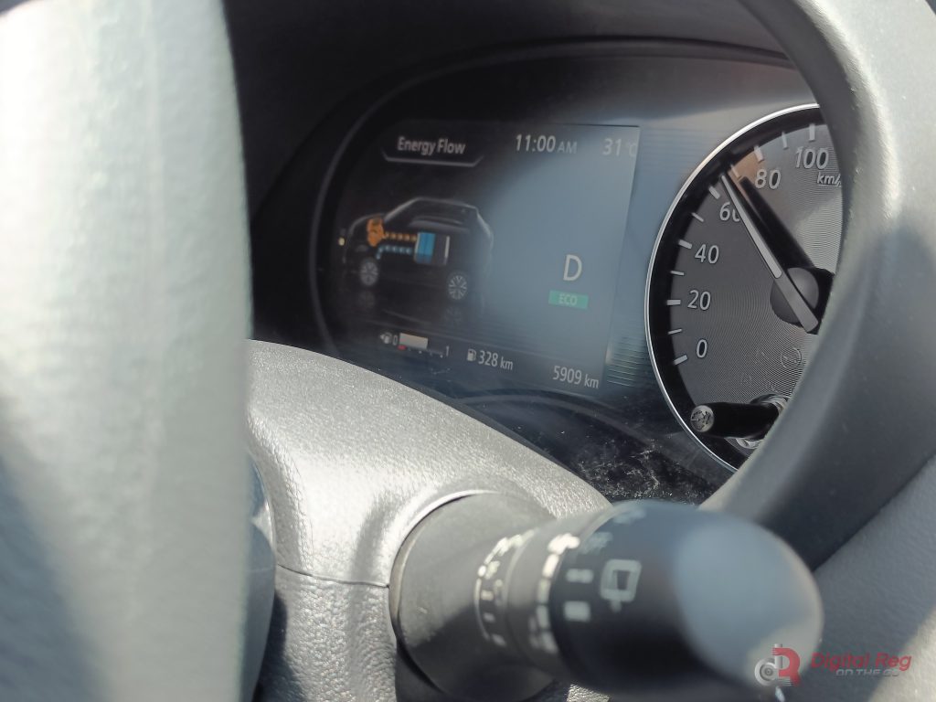 Nissan Kicks e-POWER Driving View