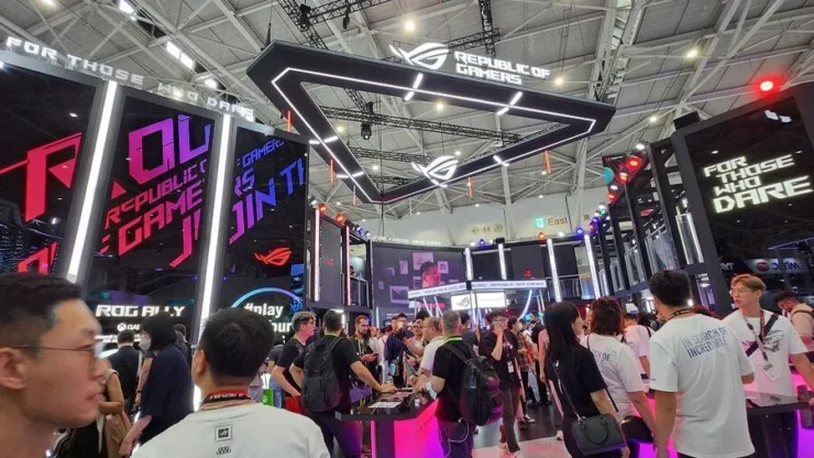 Rog Booth Computex 2023 01