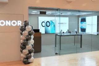 Honor Sm Makati Experience Store Img