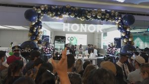 Jampacked Store Opening Of Honor Experience Store In Sm North Edsa