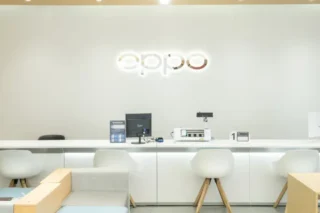 Oppo Smartphone Care Img