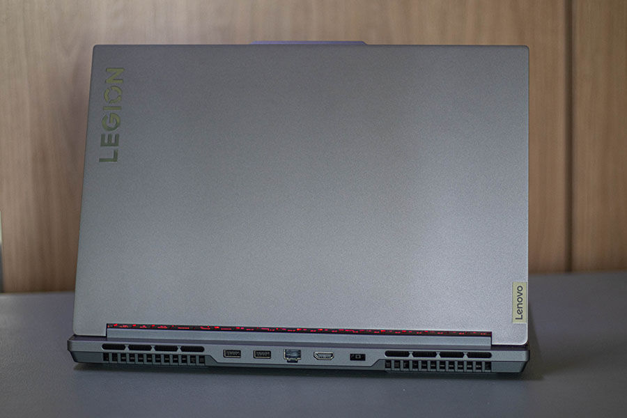 Legion Slim 5i Img 4595