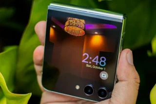 Samsung Galaxy Z Flip5 Review Img