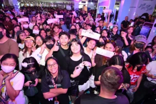 Samsung Awesome Summer Fanfest Img
