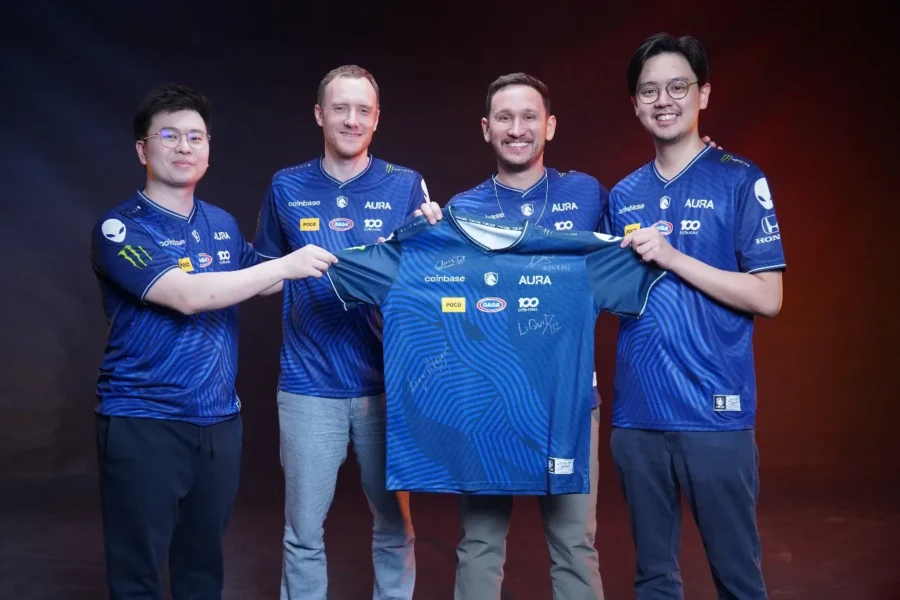 AURA Left Right Christopher Djadja Ceo Co Founder Aura Esport Co Ceo Team Liquid Victor Goossen Co Ceo Team Liquid Steve Arhancet Daniel Santoso Cbo Co Founder Aura Esport