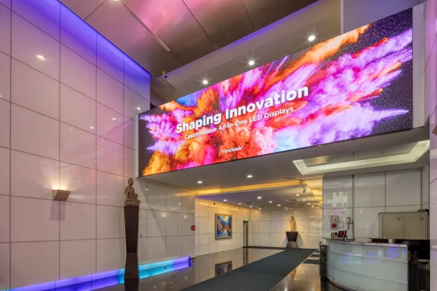 News Photo2 The 263 Inch Ldc Is Made To Fulfil The Needs Of Branding Signage In The Lobby