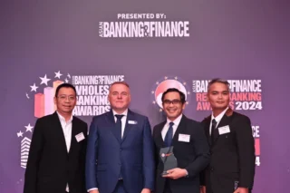 Eastwest Bank Asian Banking Img