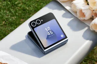 Samsung Galaxy Z Flip6 Img
