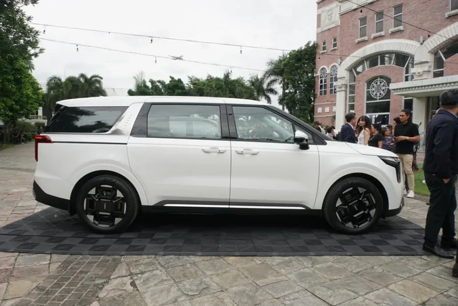 Kia Carnival 2024 14