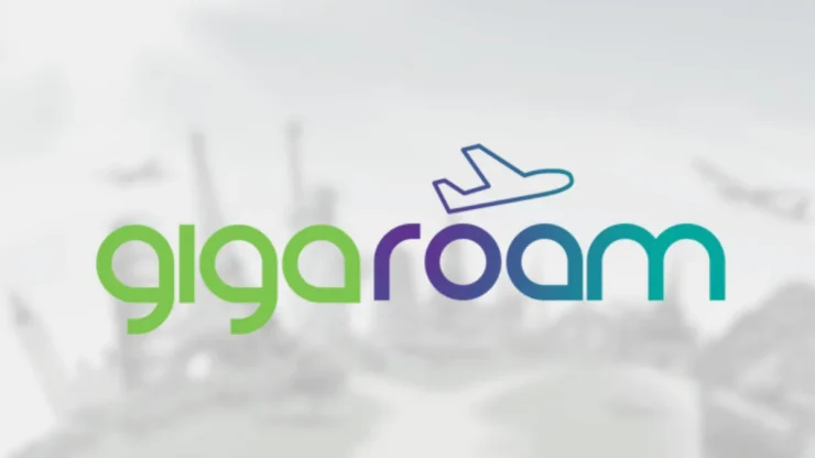 Smart Gigaroam Holiday Season Img