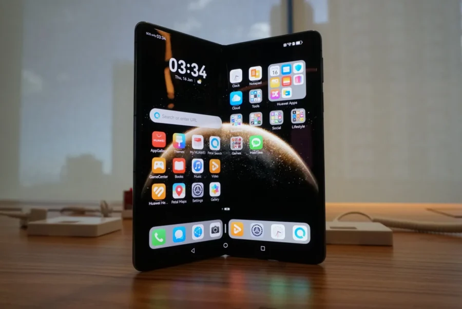 HUAWEI Mate X6 Dsc04757