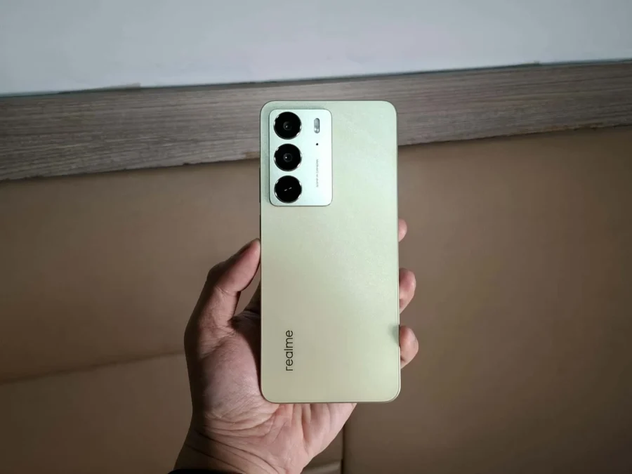 realme C75