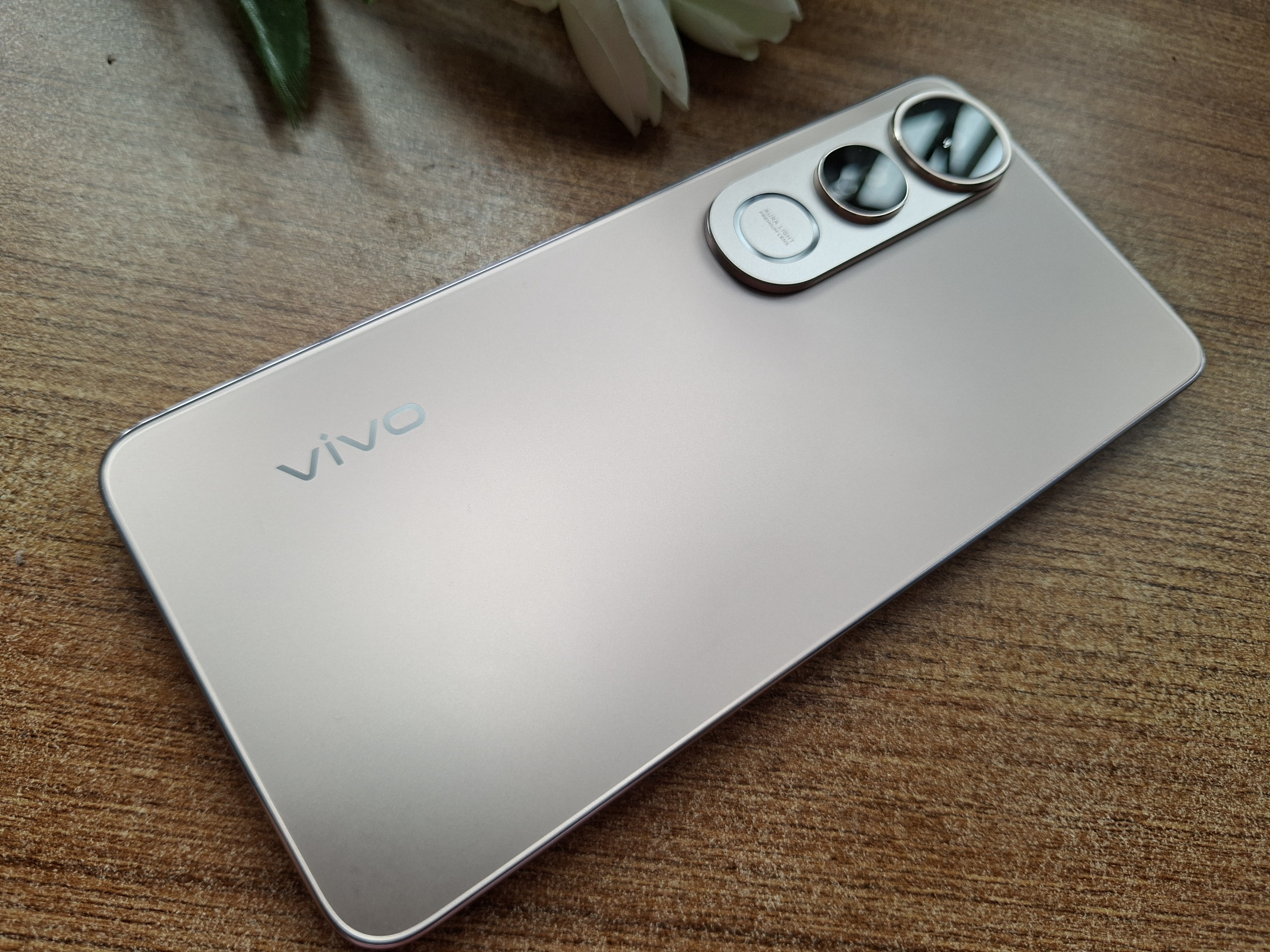 vivo V50 Lite 5G vivo V50 Lite 5G