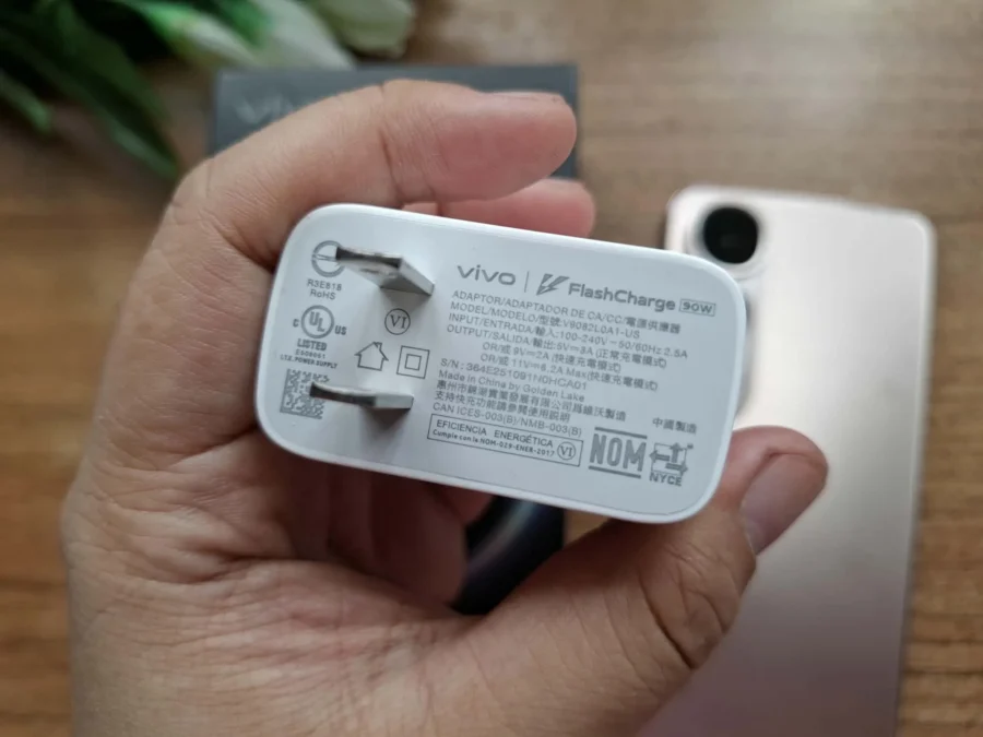 vivo V50 Lite 5G vivo V50 Lite 5G