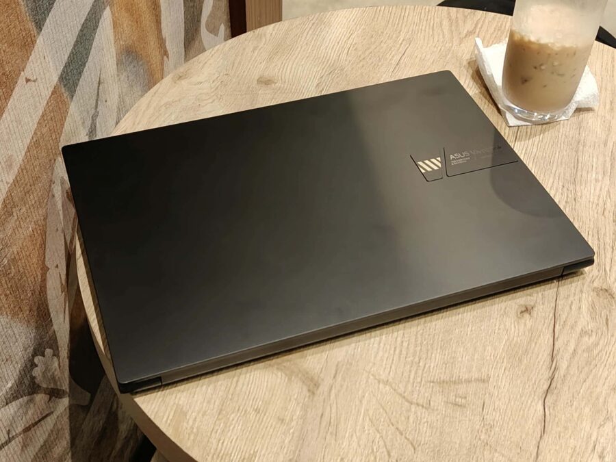 ASUS Gaming X16