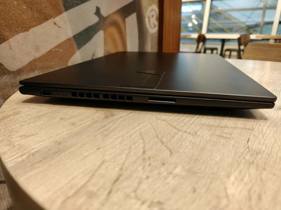 ASUS Gaming X16