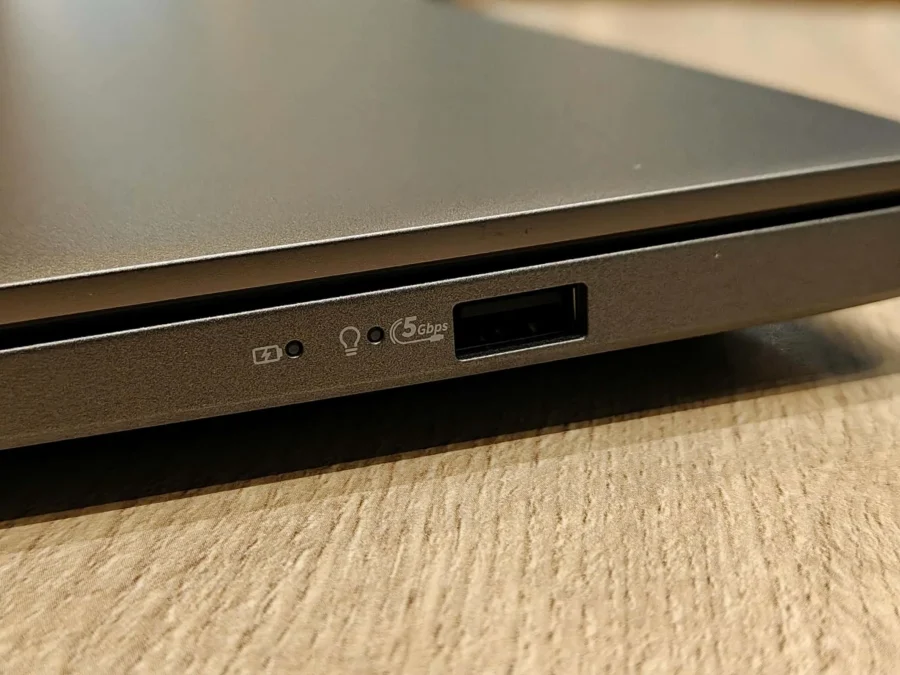Vivobook S16