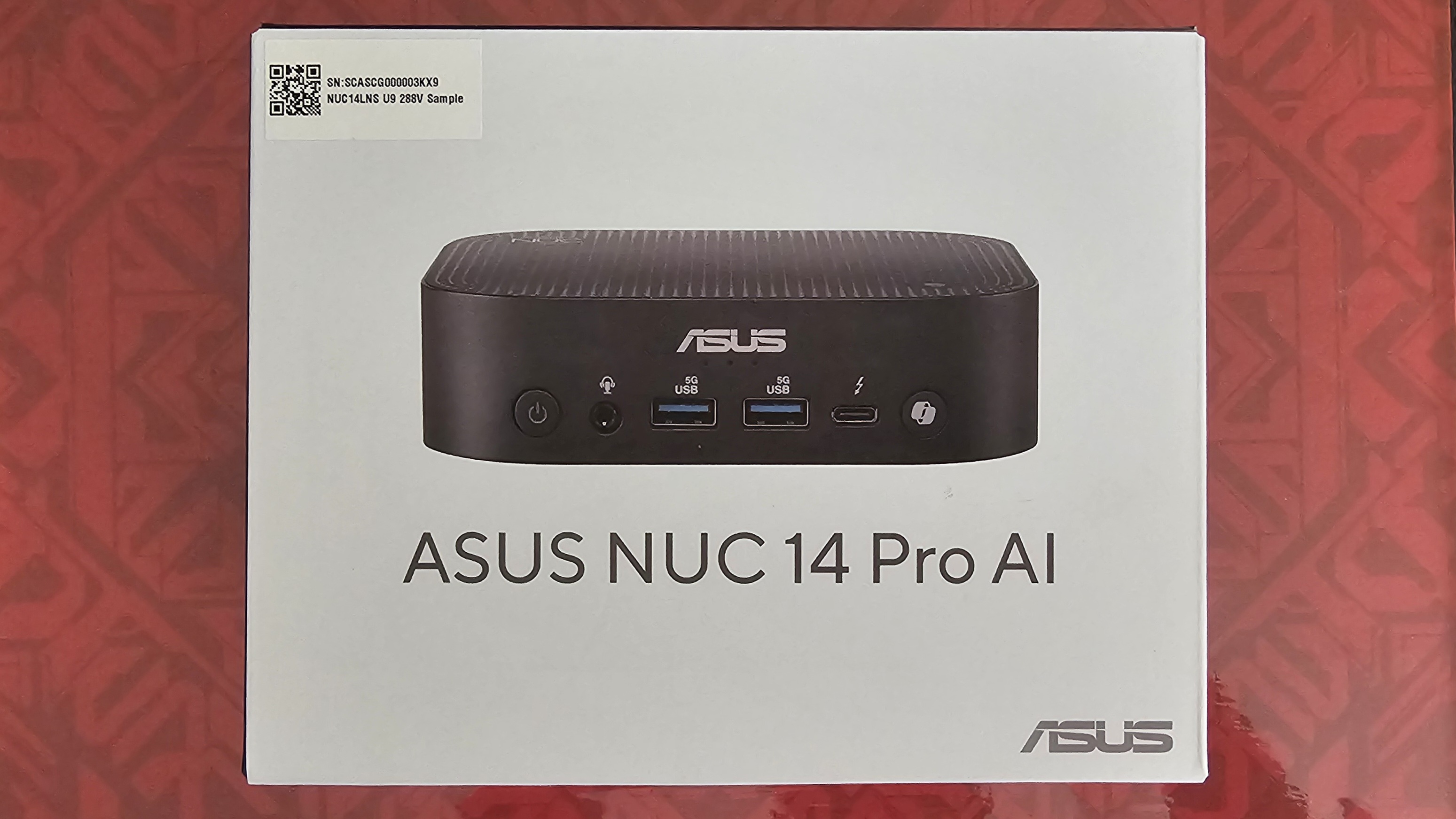 ASUS NUC 14 Pro AI
