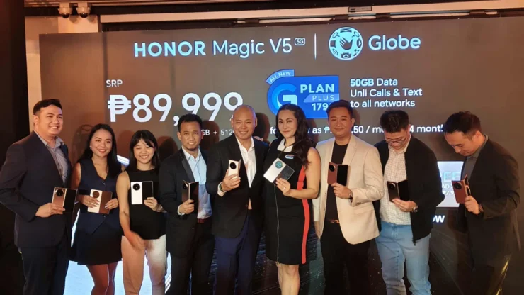 HONOR Magic V5 GLobe