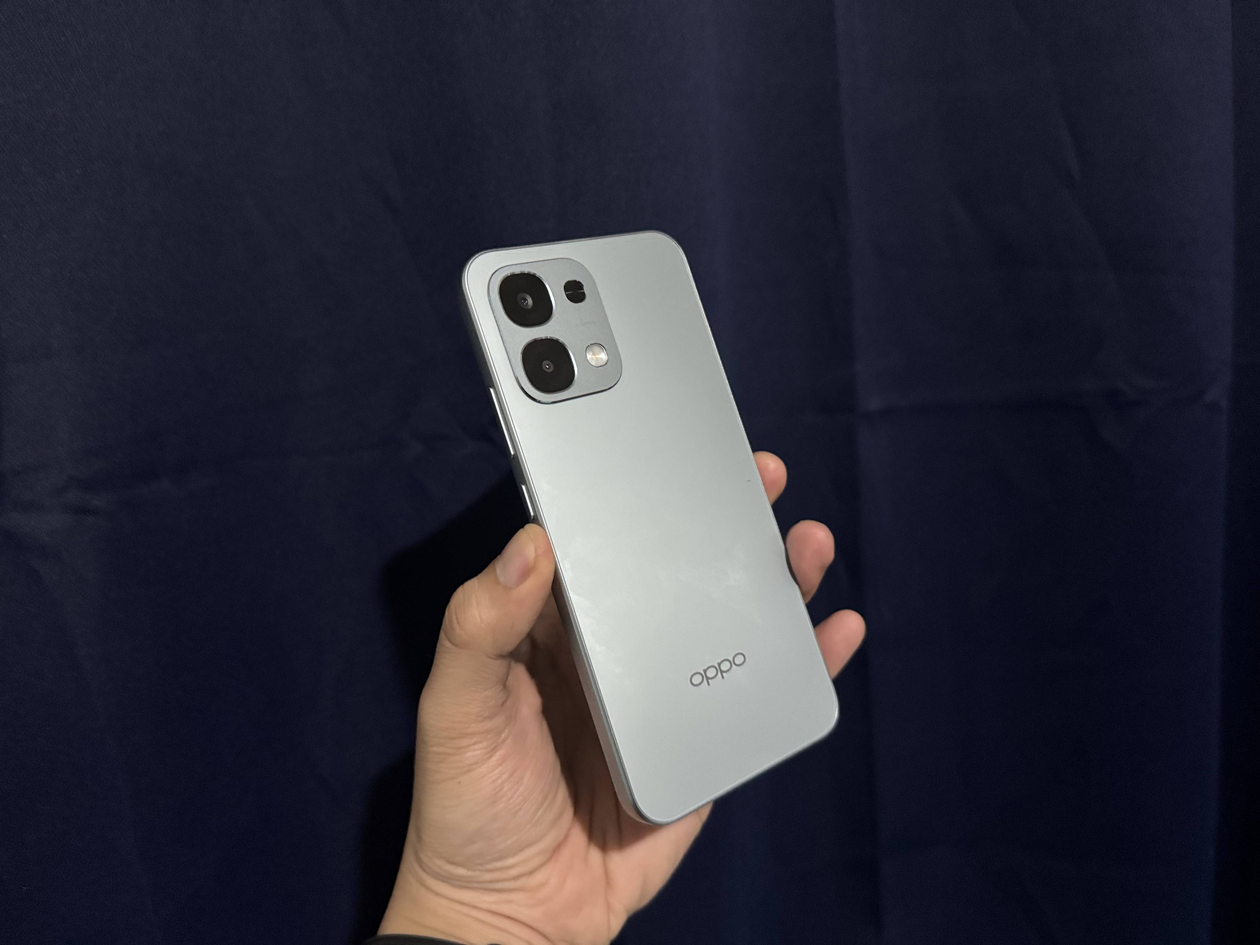 OPPO A6 Pro
