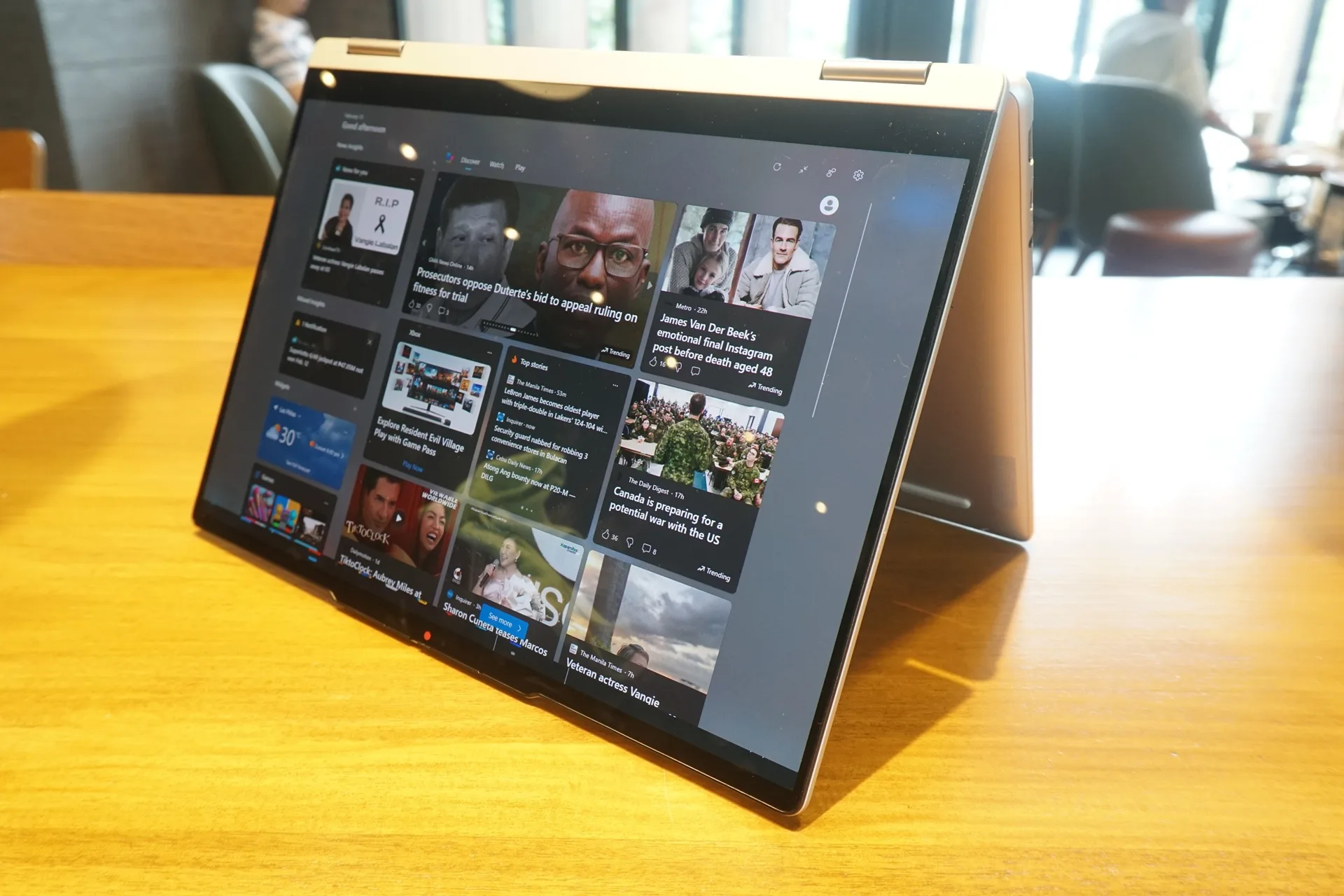 Lenovo Yoga 7i 2-in-1 10th Gen