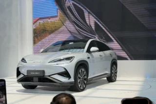 BYD Sealion 7