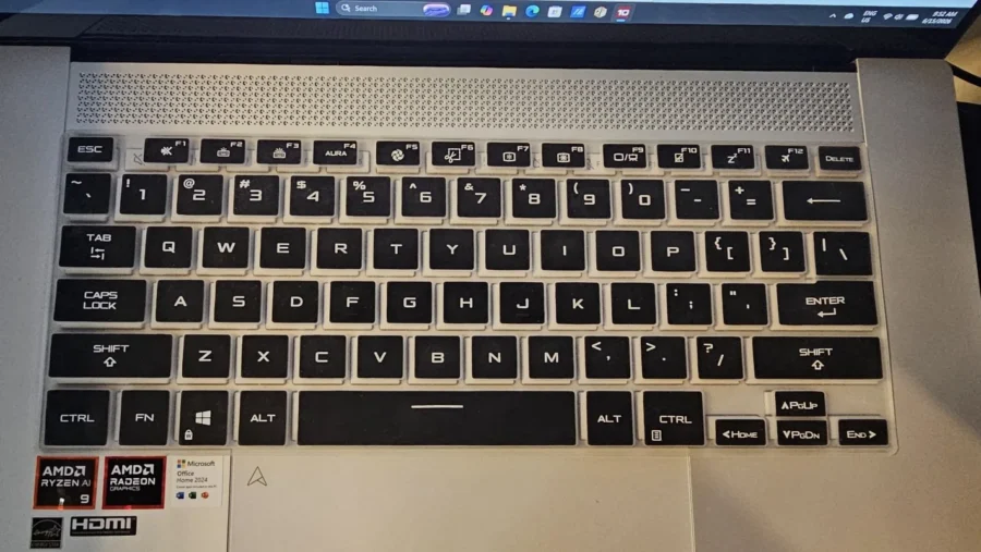 Zenbook S16