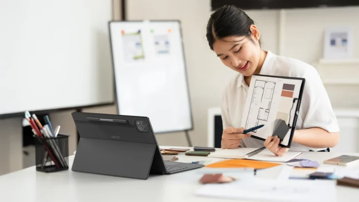 Acer Iconia Duo S14