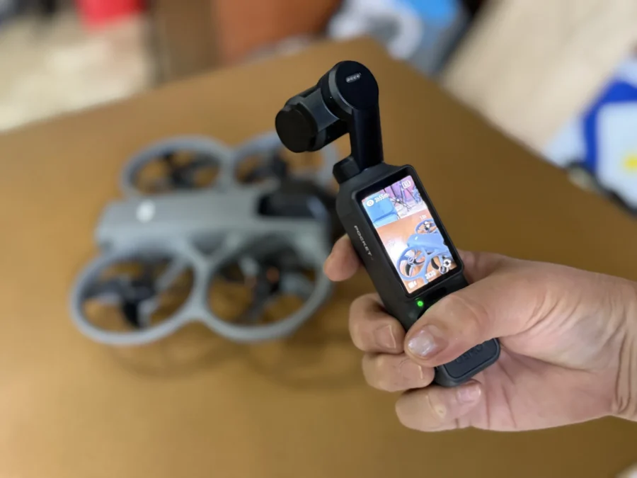 DJI Osmo Pocket 4