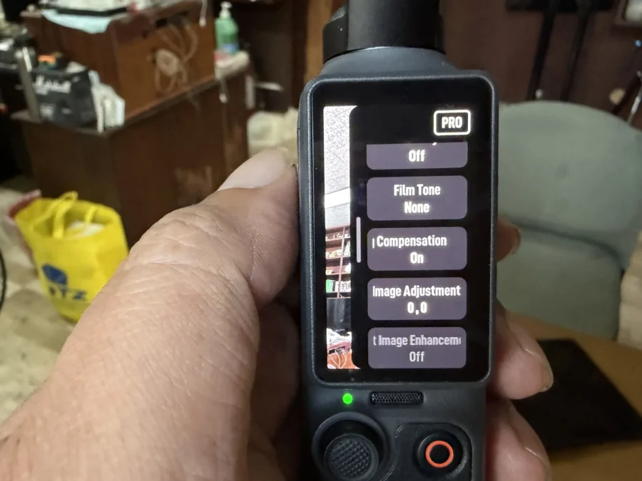 DJI Osmo Pocket 4