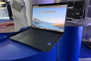 ASUS ExpertBook Ultra