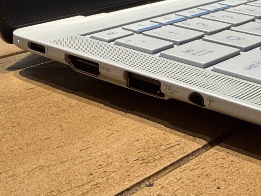 ASUS ExpertBook Ultra Review