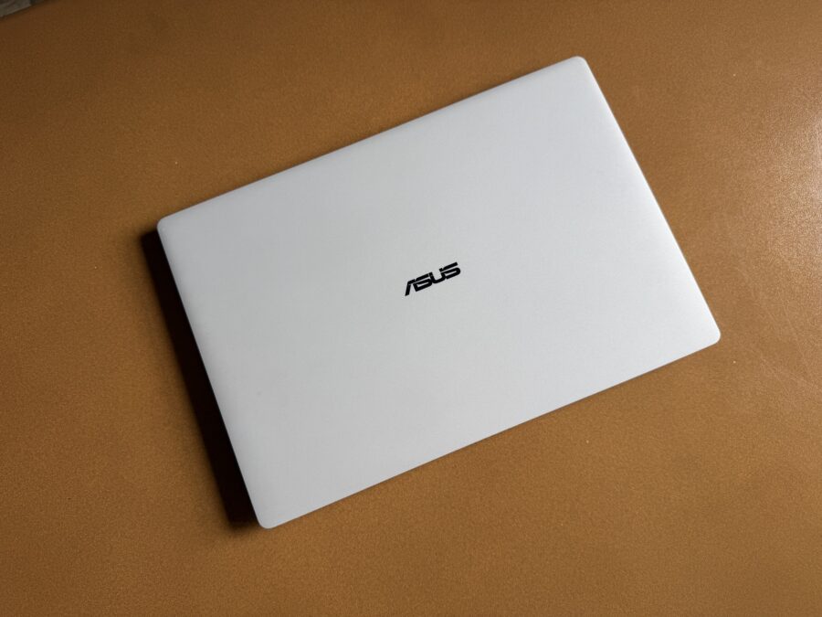 ASUS ExpertBook Ultra Review