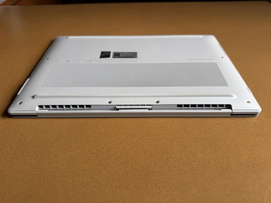 ASUS ExpertBook Ultra Review