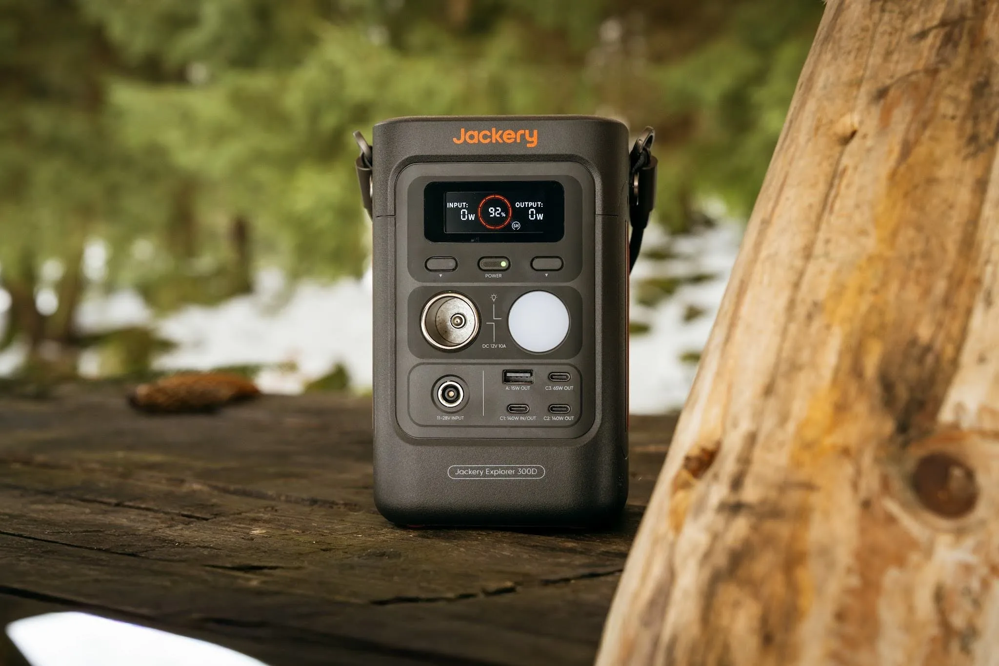 Jackery Explorer 300D