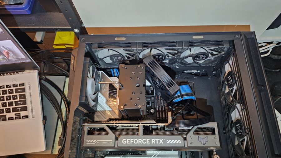 AK700 VC